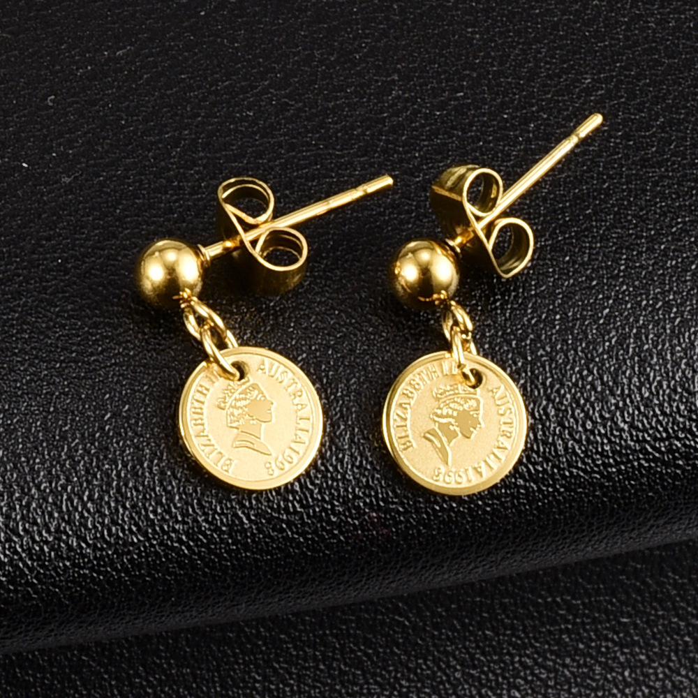 Boucles D&#39;oreilles Simples De Base En Or Et En Acier Au Titane Avec Perles Rondes display picture 4