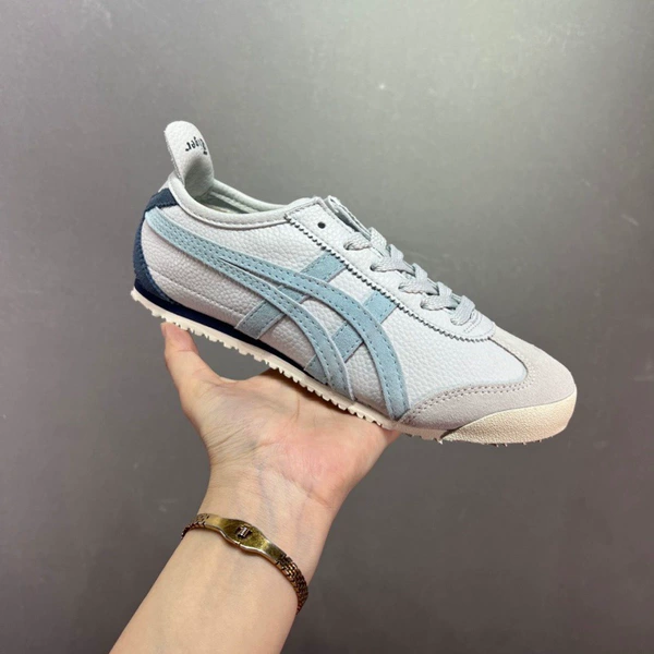White and blue (pure original high quality)