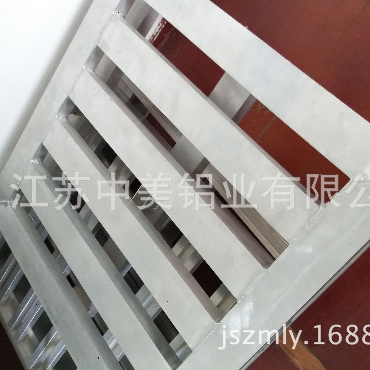 环保铝合金托盘 堆放铝栈板四面进叉仓 焊接托盘