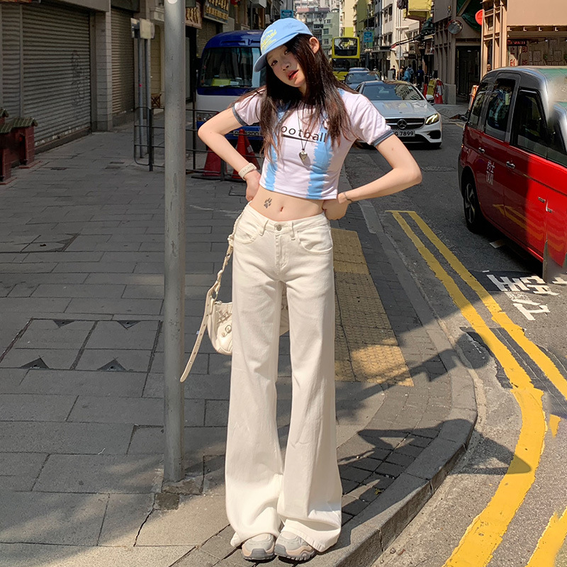 White Low-Waist Micro-Flared Jeans for Women in Summer, New Slimming Look, Non-Leg-Fitting, American-Style Slimming Look Bell-Bottom Pants for Small People