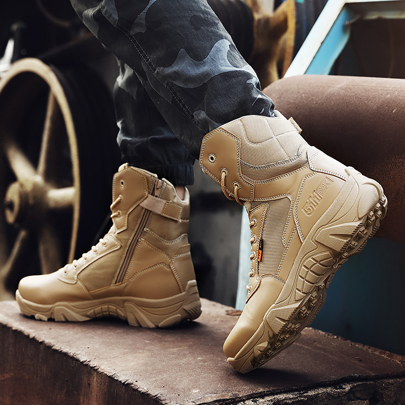 2020 botas de herramientas impermeables de cuatro estaciones, deportes al aire libre, botas de caballero de ocio, botas de guerra de alta calidad de gran tamaño, moda de todo fósforo