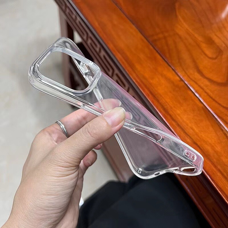 2.0mm High-Transparency 18Promax Soft 17Pro Mobile Phone Case Suitable for Apple iPhone 15 Large Hole 14Tpu Anti-Fall