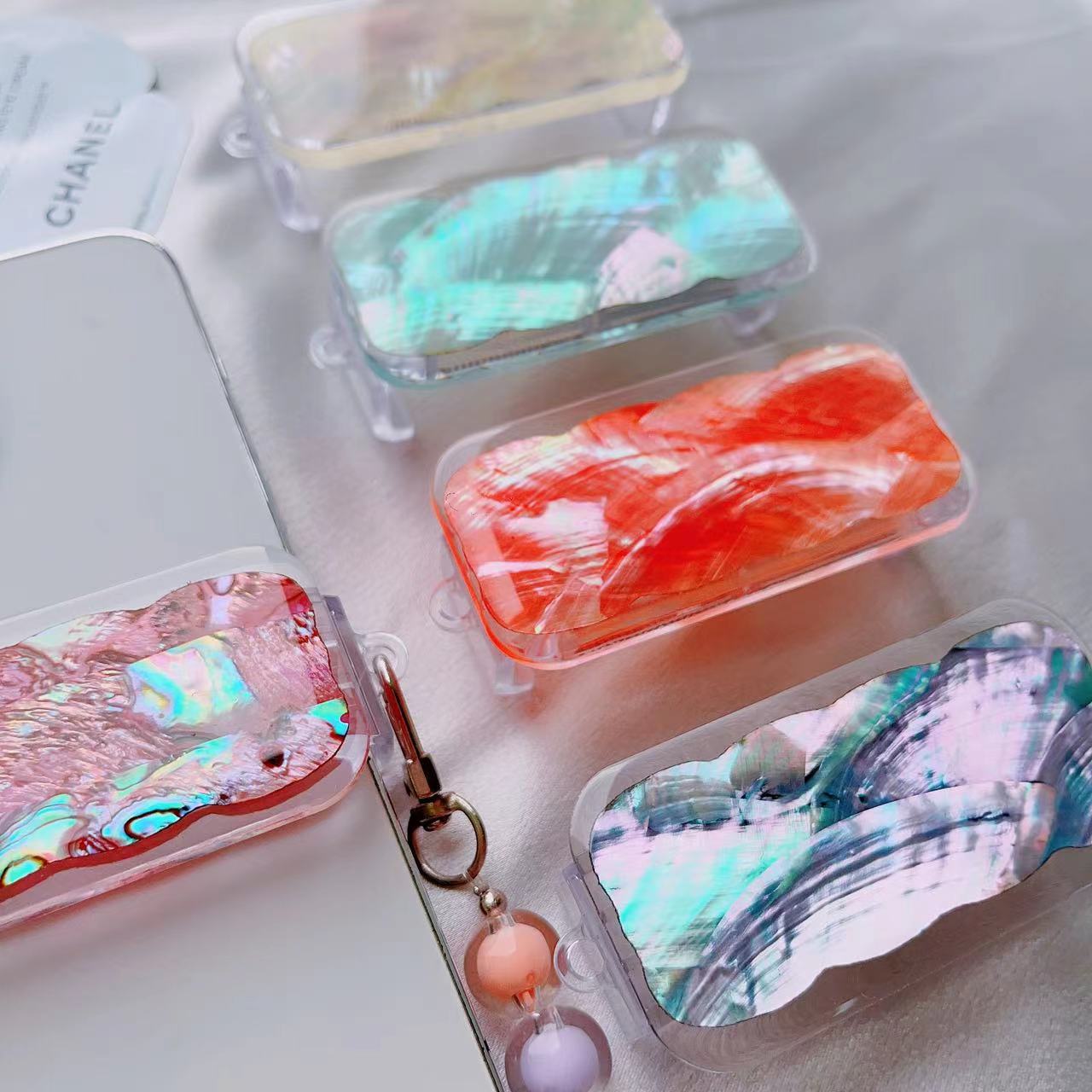 Neutral Clip Scallop Glue Universal Mobile Phone Holder Back Clip DIY Mobile Phone Clip Portable Hanging Chain Back Clip Custom Logo