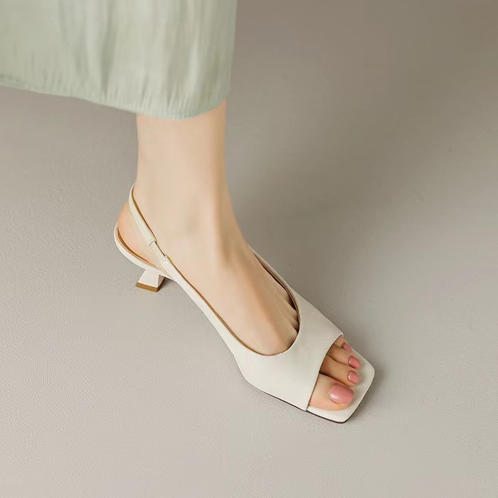 미색
