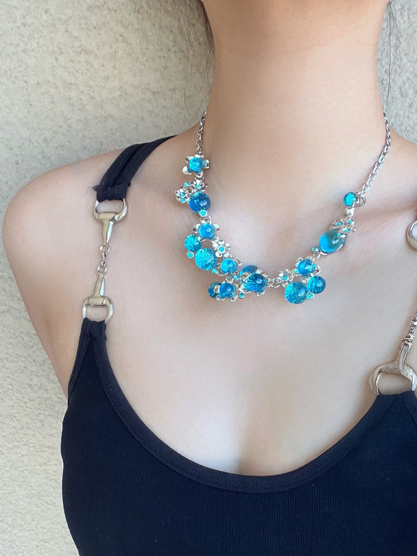 Oversized Enamel Flower Bracelet For Women, Chunky Statement Cuff_voghion.com