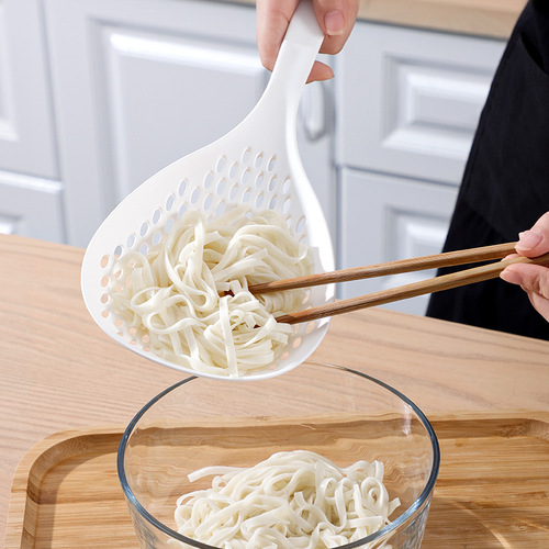 Japanese-style noodle colander household kitchen long-handled dumpling egg artifact filter screen high temperature resistant large ladle