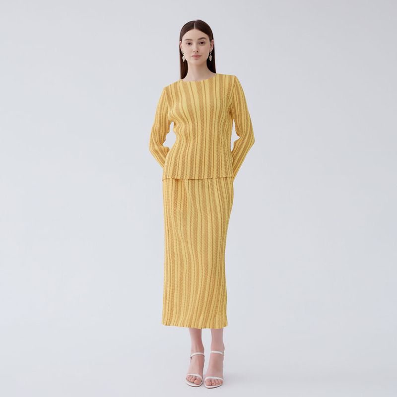 Striped Print Summer 2026 New Design Fish Scale Pleated Set Long-Sleeve Top Slim-Fit Skirt Two-Piece Set