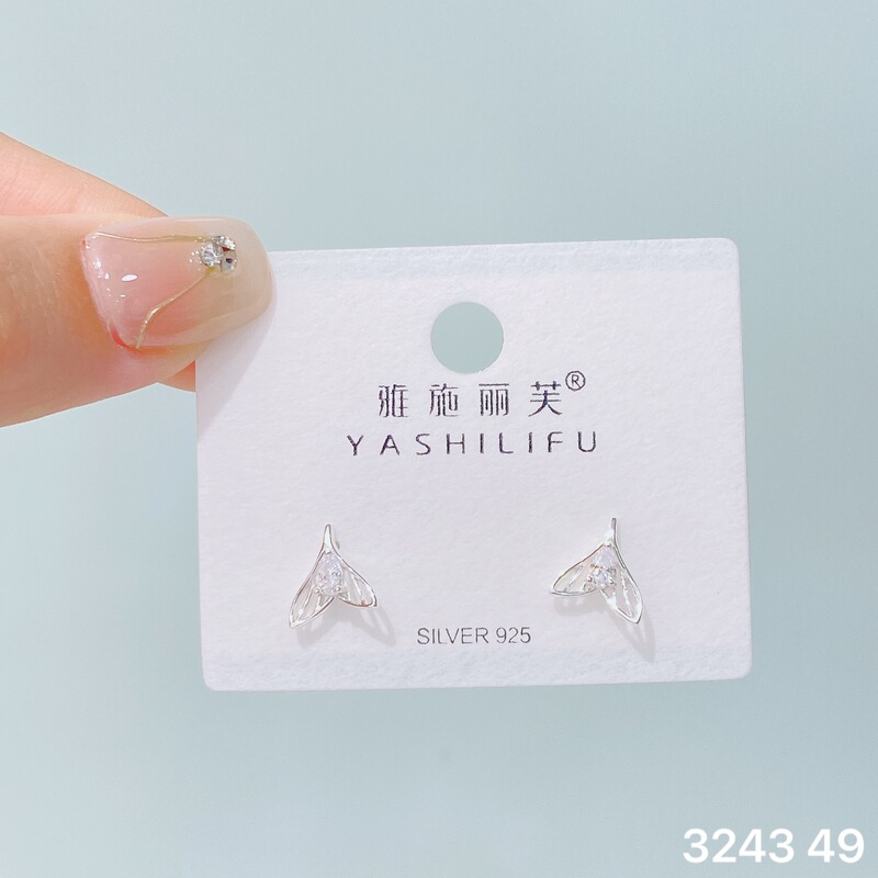 Yashilifu s925 スターリングシルバー新しい絶妙な小さなジルコン光沢のあるイヤリングシンプルで多用途の女性のイヤリング|undefined
