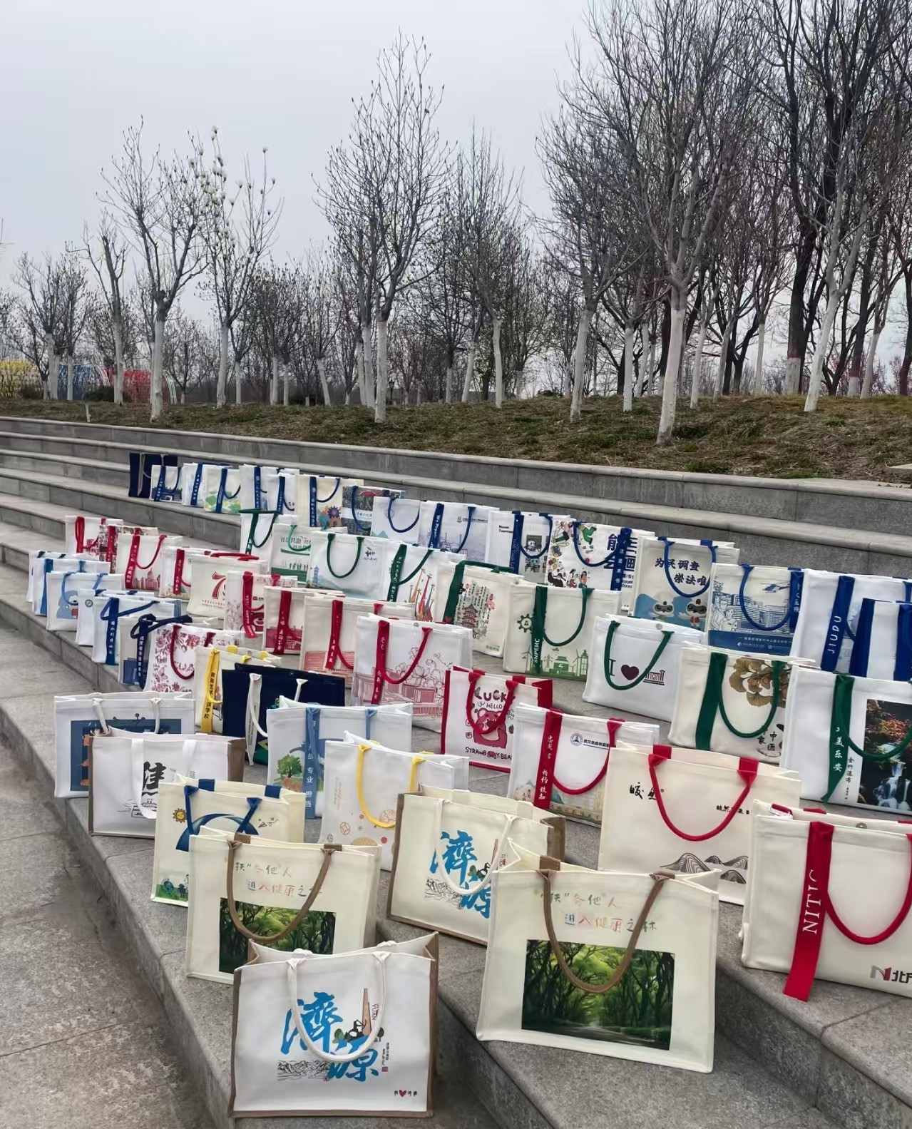 O1CN015ZBbG21lP28yJy1ZZ_!!3830