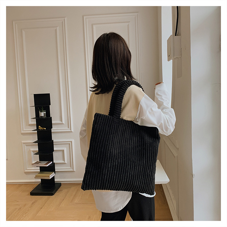 Internet Celebrity Corduroy Bag 2021 New Trendy Large Capacity Womens Bag Simple Handbag Casual AllMatch Shoulder Tote Bagpicture9