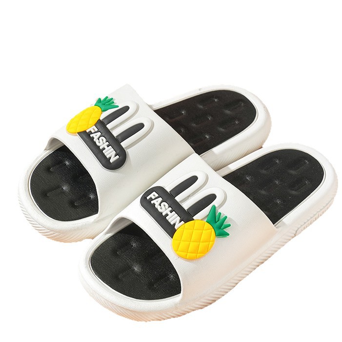 Zapatillas de baño para niñas en verano nuevo antideslizante encantador con una base suave para mujeres con una base gruesa ocio y resistente al desgaste image 6