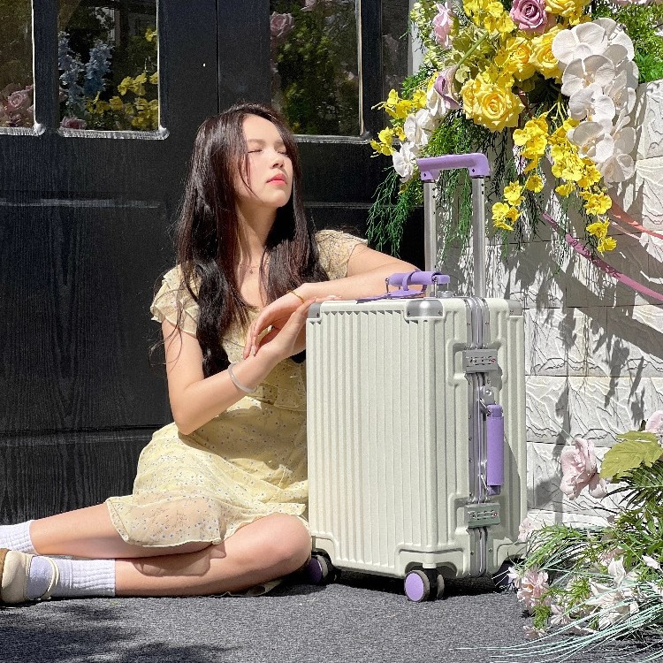 LETOO行李箱24寸男女学生铝框拉杆箱20寸登机28寸大容量旅行箱