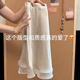 2026年休闲风通勤缎面A字半身裙女修身显瘦百搭中长裙高级贵气感