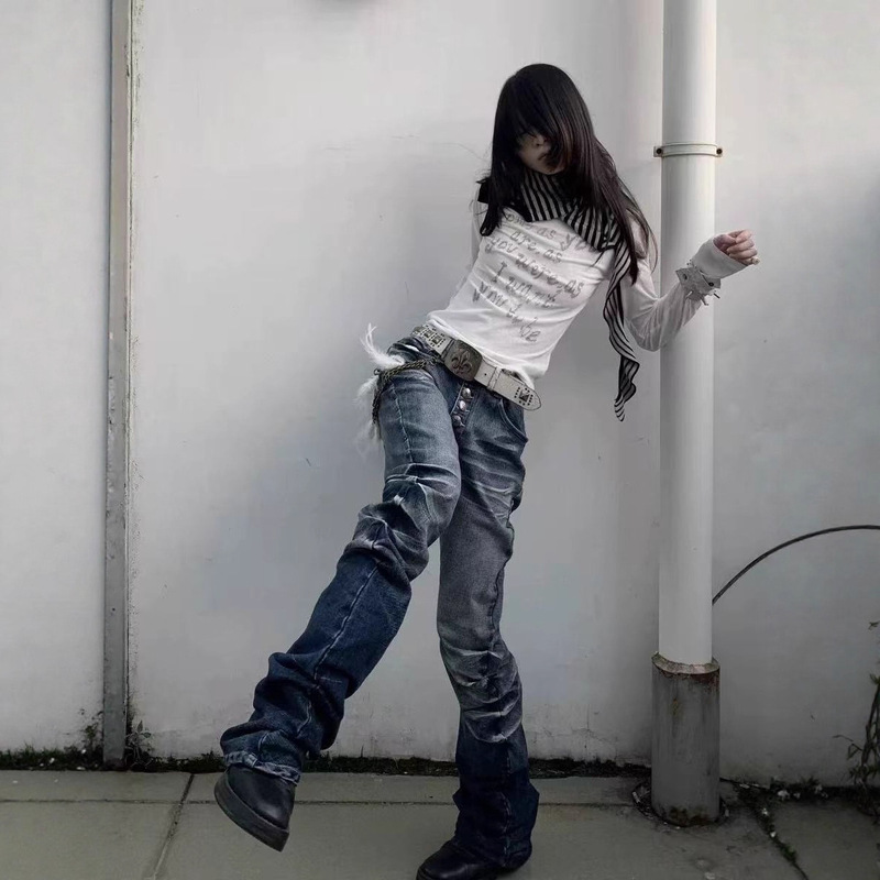 High-Quality Ice Blue Cracked Washed Three-Dimensional Whisker Buttoned Scimitar-Style Stacked Pants for Women and Men, High-Elastic Matte Blue Jeans