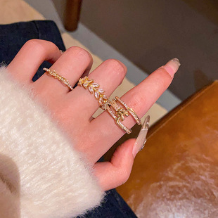 �nϵС���߼��о���΢��ʯ��ָŮ�_�ڿ��{��ʳָ��W�tͬ��ָ�h