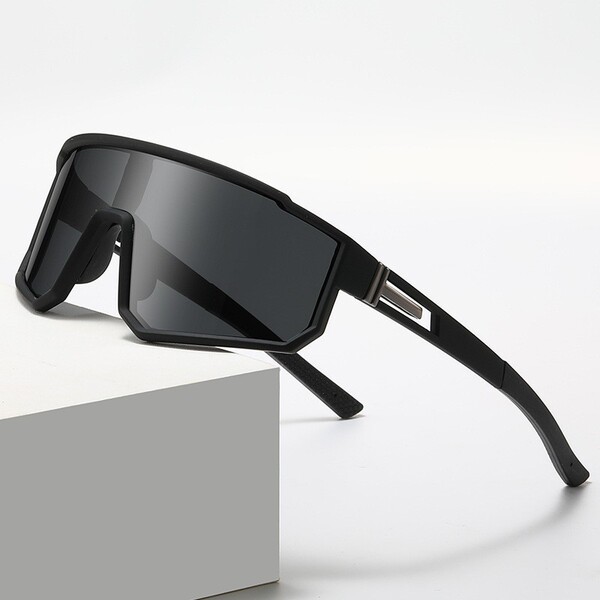 Travel glasses