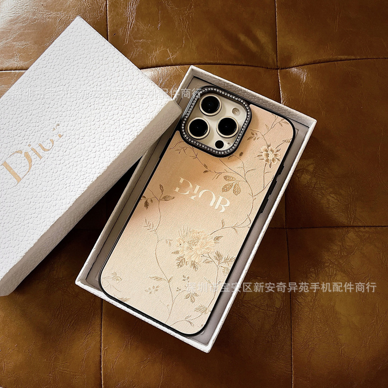 フラッシュダイヤモンドレンズオールインクルーシブサイドステッカーライト高級トレンディブランドiPhone16Promaxに適したヨーロッパとアメリカの落下防止Apple保護ケース|undefined