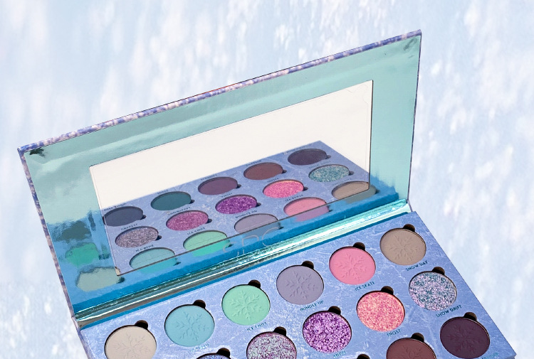 Cross-border cosmetic eyeshadow export 18-color palette FDA standard color customization, OEM processing for new foreign trade styles undefined
