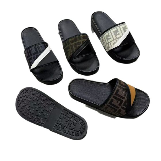2025 Summer Original Explosive Slippers for Men and Women Thick Bottom Elevated Net Infrared Wear All-match Instagram Fashion Beach Trend