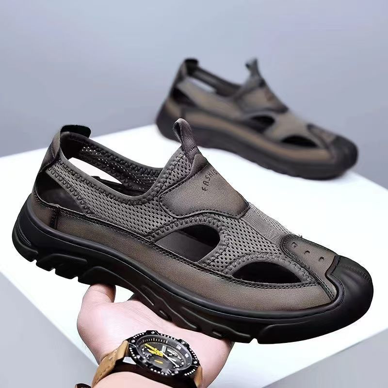 Sandalias Baotou verano antideslizante nuevo estilo malla hueca agujeros transpirables zapatos para hombres zapatos de playa de ocio al aire libre hombres