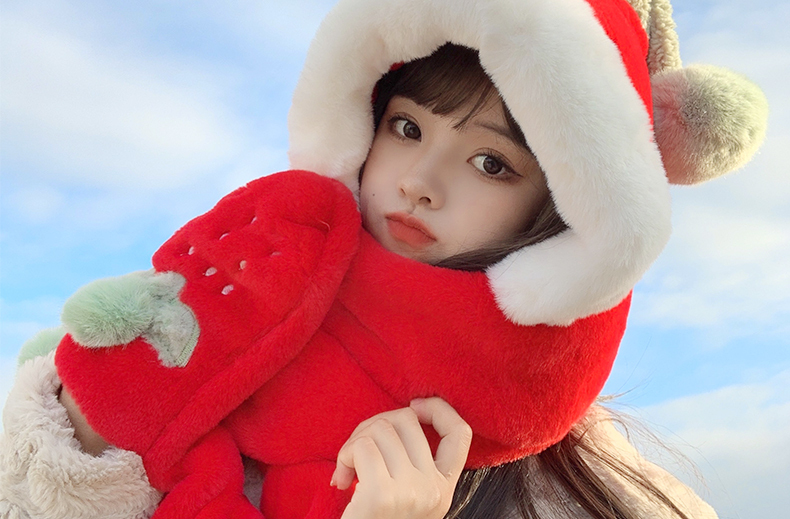 Cappello di Natale per bambini, dolce e carino, sciarpa e guanto di peluche alla fragola, in un unico pezzo, peluche invernale, addensamento caldo tre_voghion.com