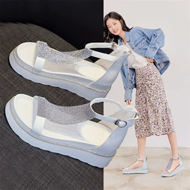 女式休闲单鞋;女式皮靴;厚底凉鞋