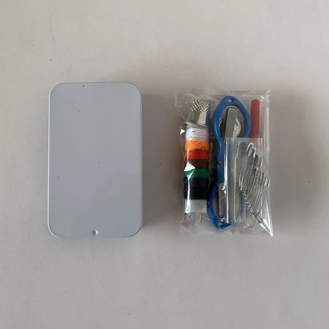 袖珍针盒针线套装彩色缝纫工具针线盒手工针线活安全便携48件套