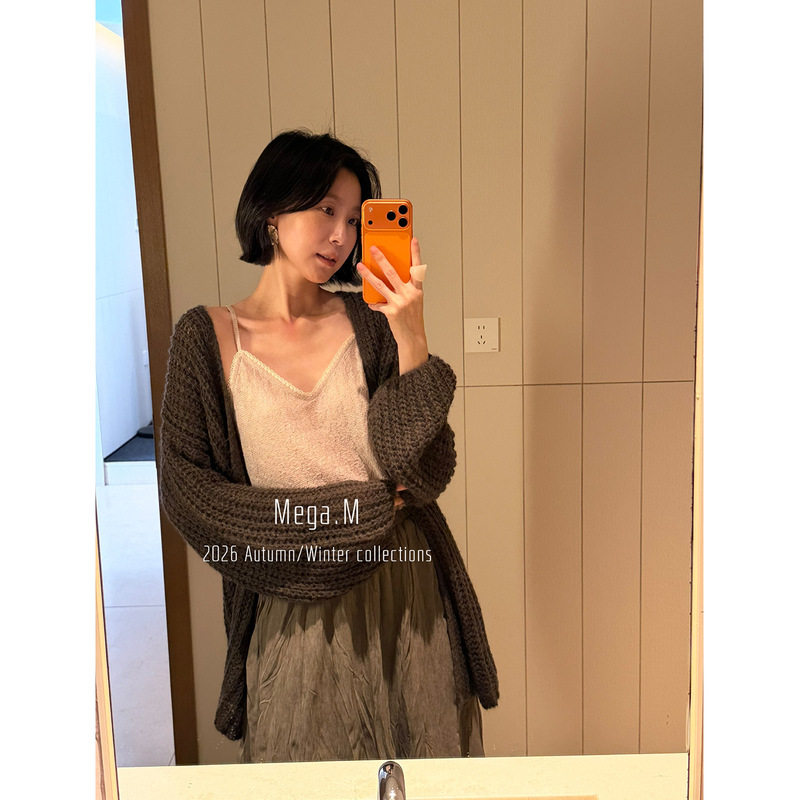 Mega.m Wool Gentle Style Knitted Cardigan for Women 2026 Autumn Lace-up Long Sleeve V-neck Casual Top 08032