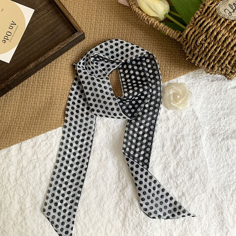 Bufanda de seda, bufanda pequeña de moda de alta gama, flor de todo fósforo, clip tridimensional, decoración de flores, serpentín, diadema