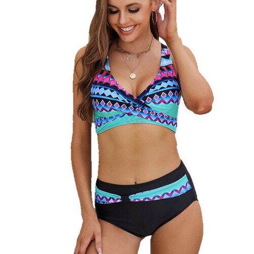 Amazon Cross-border Bikini 2025 New European and American Fresh and Sexy Split Swimsuit for Women Beach Swimsuit
