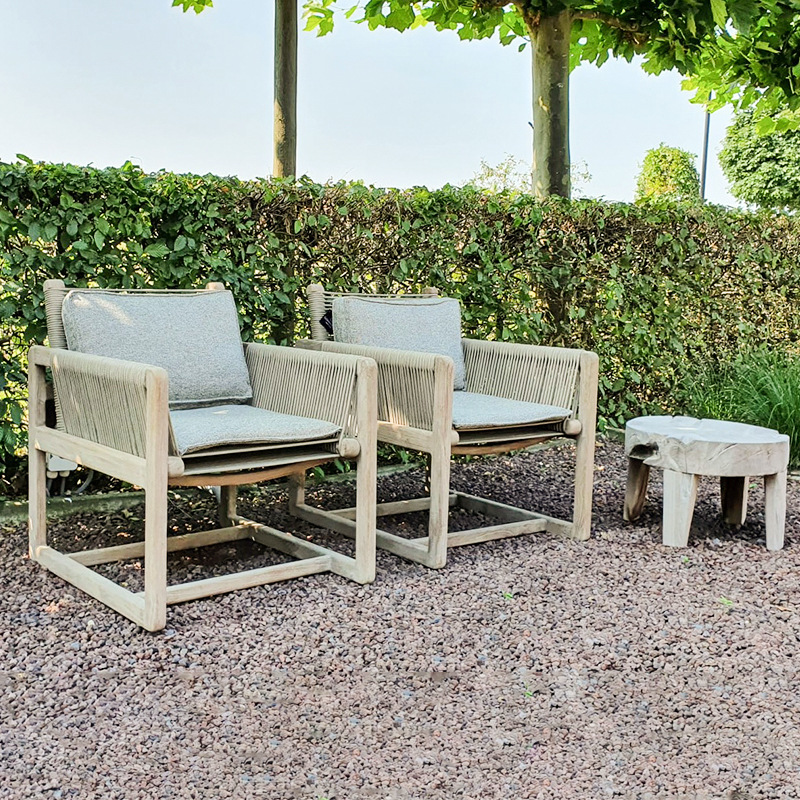 Mesa y silla de teca al aire libre de patio Villa combinada Hotel al aire libre Residencia de caña impermeable solar balcón muebles al aire libre