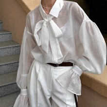 欧美跨境春夏新款法式优雅透视天丝衬衣女复古绑带领子花瓣袖上衣