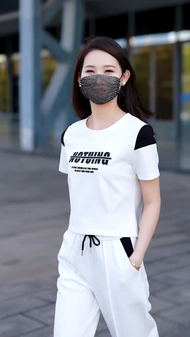 Women's Contrast Color Casual Sports Suit Short Sleeved Top And Wide Leg Pants Two Piece Set Stylish Slimming Trendy 2026_ecoleips.com