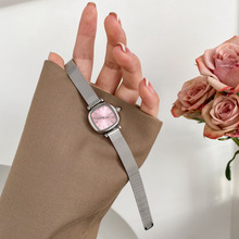 手表女小众ins森系学生小清新韩版简约复古文艺气质学院风石英表