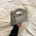 Square lock silver