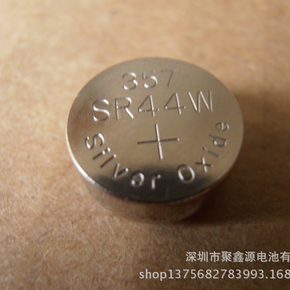 1.55V SR44W氧化银电池小夜灯电池