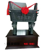 厂家批发兽面纹铜鼎摆件1米2米铸铜鼎雕塑公司大厅青铜鼎雕塑方鼎
