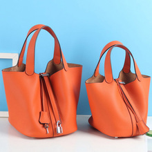 �¿���֦�y���e�˻@�Ӱ���Ƥ�r�аٴ�ˮͰ���^��ţƤ�����������