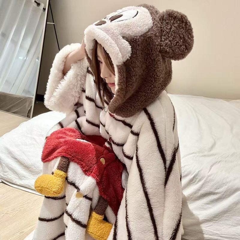 卡通米奇甜美连帽珊瑚绒睡袍女冬季新款家居服加厚保暖睡裙可外穿|undefined