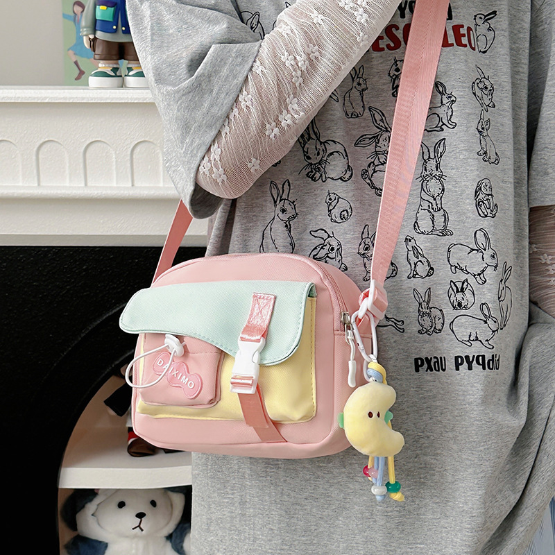 Cross-Border Exclusive Crossbody Bag for Schoolgirls, 2025 New Model with Trendy Color-Blocking Design Cross-Border Exclusive Crossbody Bag for Schoolgirls, 2025 New Model with Trendy Color-Blocking Design