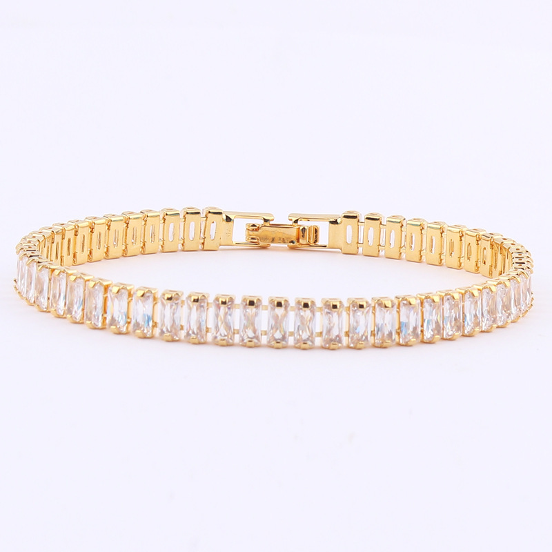 Fashion Geometric Copper Inlay Zircon Bracelets display picture 15