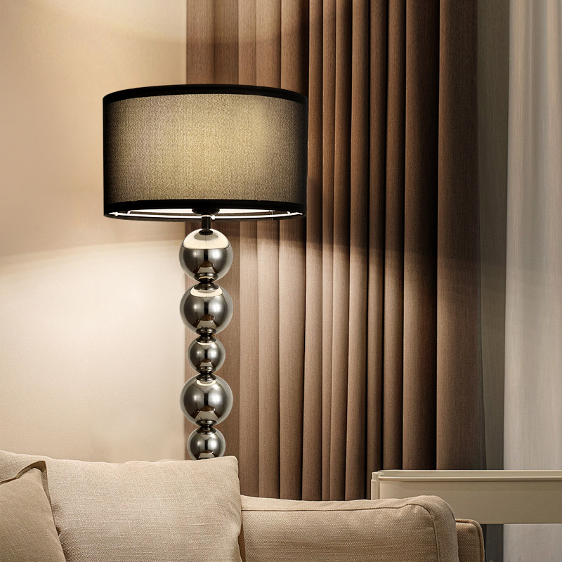 Gran lujo vista jardín luz de piso de alto valor de la cara in luces de atmósfera retro luz dormitorio sala de estar cabecera de cama Zhongshan lámparas 002L