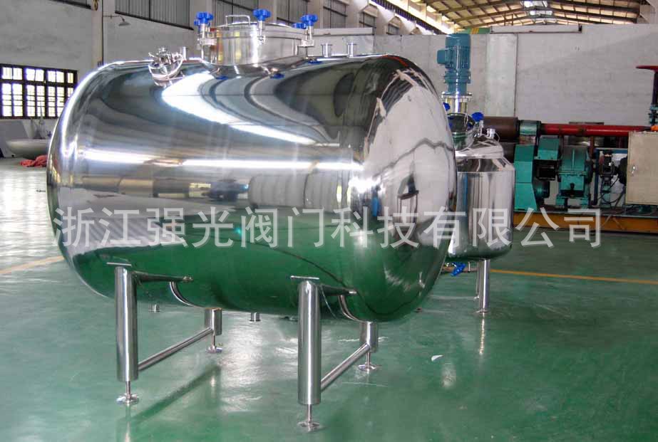 卫生级，304/316L不锈钢，食品级，卧式贮料罐，卧式储料罐，药液