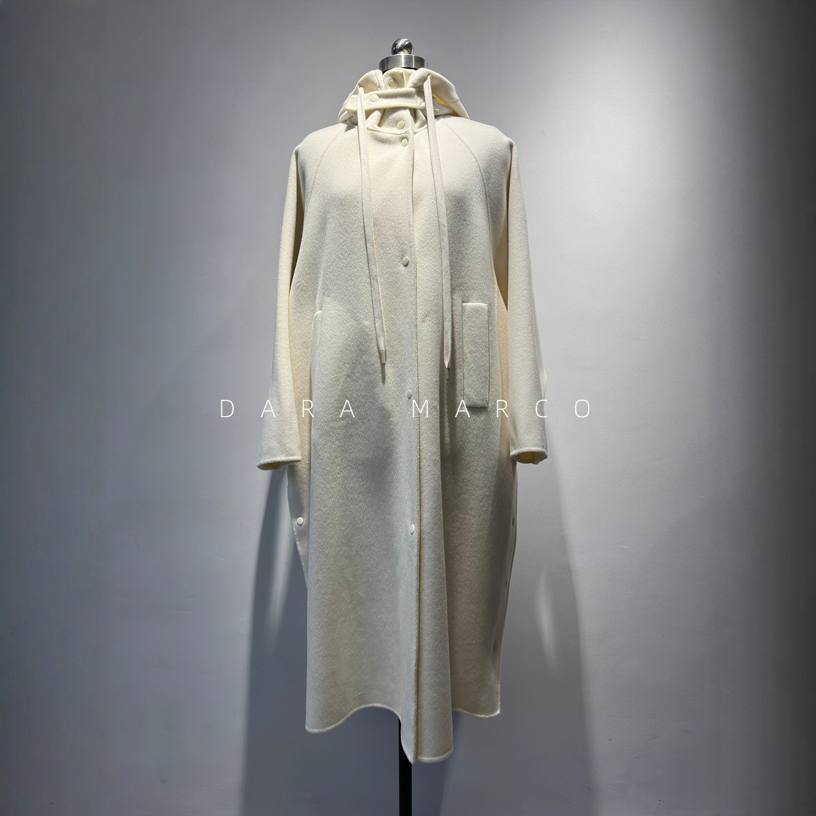 定制~宽松大慵懒小禾柜1W+双面山羊绒奶白连帽超长款大衣女外