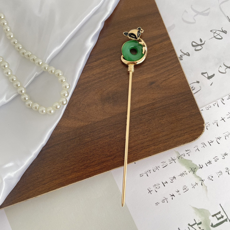 3-golden jade circle