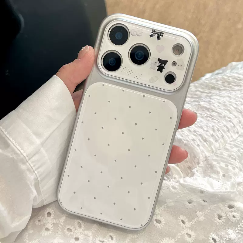 Чехол для телефона (Apple iPhone 17 ProMax) акрил, «звёзды» по всей поверхности, большой оконный вырез для камеры — белый