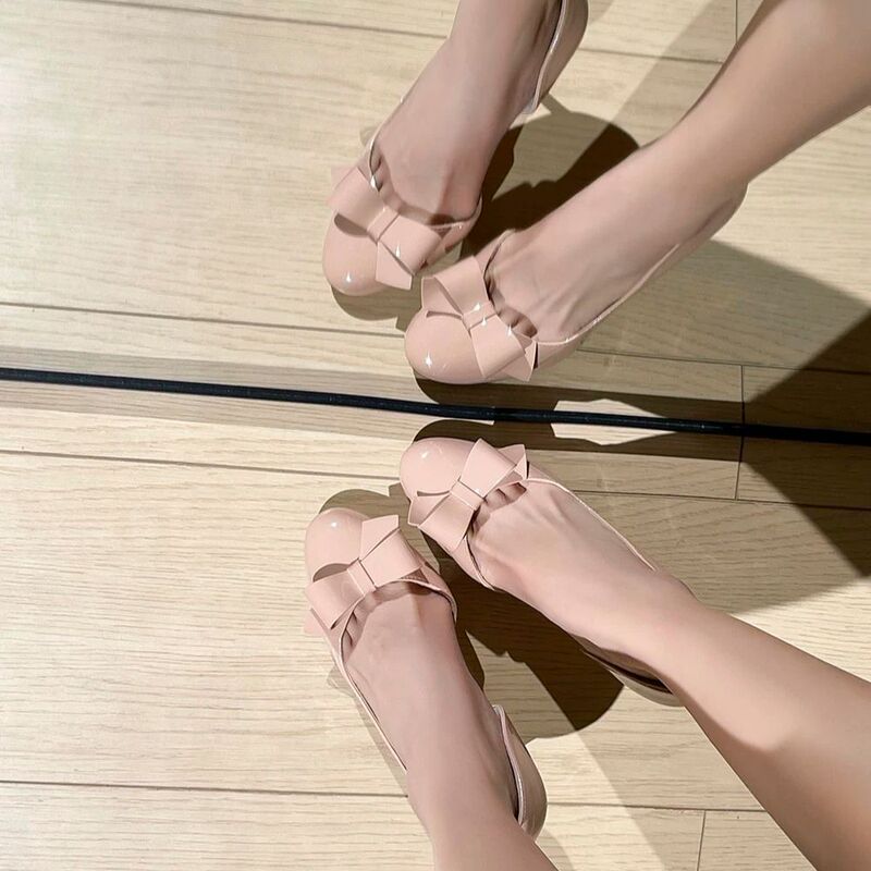 Elegant and Stylish Soft-Soled Shoes for Women, 2024 Internet Celebrity Hot Style, Versatile with Skirts, Korean Style Full-Covered High Heels Elegant and Stylish Soft-Soled Shoes for Women, 2024 Internet Celebrity Hot Style, Versatile with Skirts, Korean Style Full-Covered High Heels