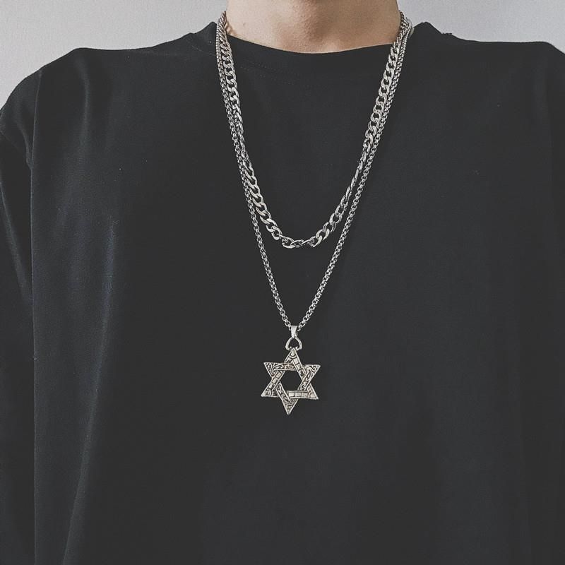 Collier croix double couche pour homme, style hip-hop européen et américain, tendance Instagram, design de niche, cubain_voghion.com