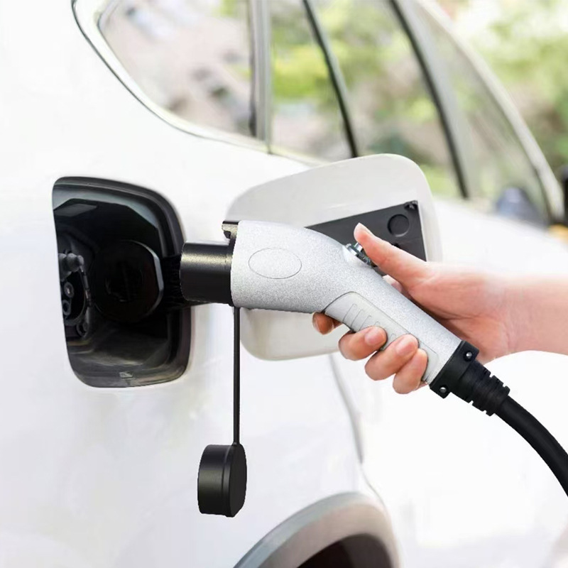 充电枪便携式车载充电充电桩