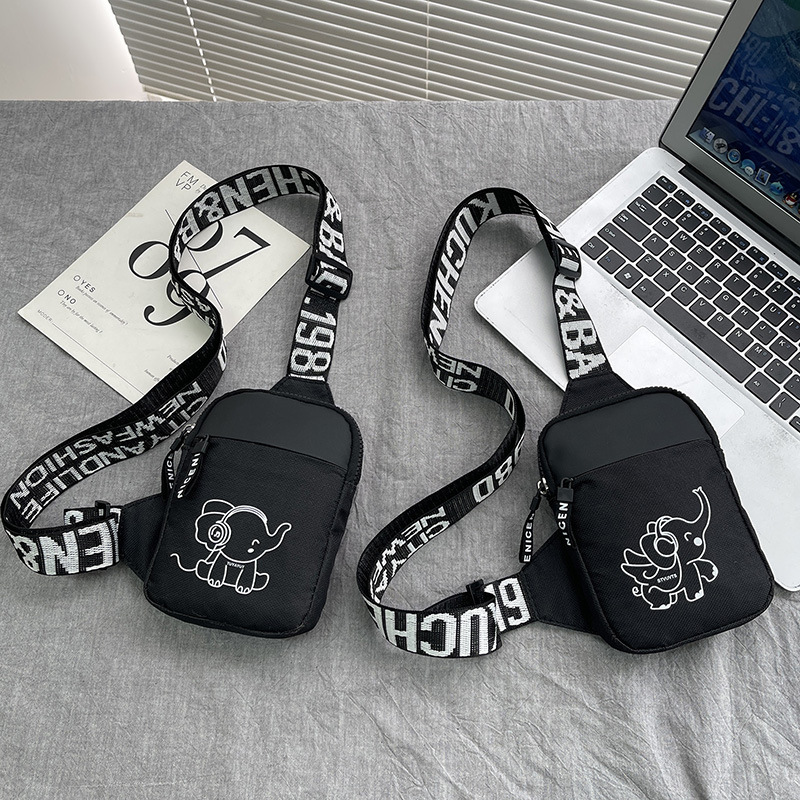 Personalidad de nuevo bolso de pecho de moda de nylon de hombre y mujer bolso deportivo ligero, bolso de hombro para teléfonos móviles impresos de música para niños